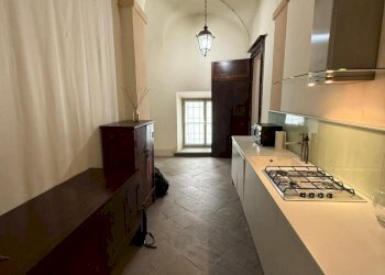 13.jpg - Two-room apartment Via Santa Maria, Torino (neighborhood Quadrilatero Romano) - photo 6