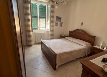 WhatsApp Image 2025-10-07 at 14.46.00 (2).jpeg - Four-room apartment La Spezia - photo 15