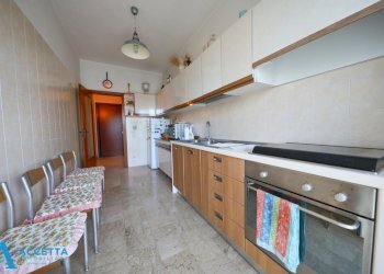 cucina - Quadrilocale Via Veneto 116, Taranto - foto 17