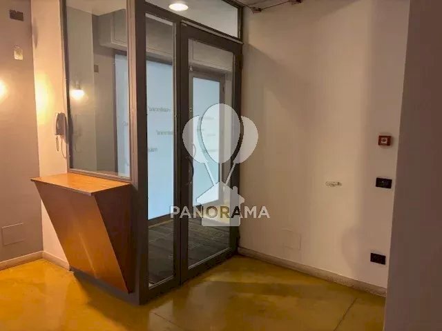 Commercial Premises Via V. Narici, Alcamo - photo 2