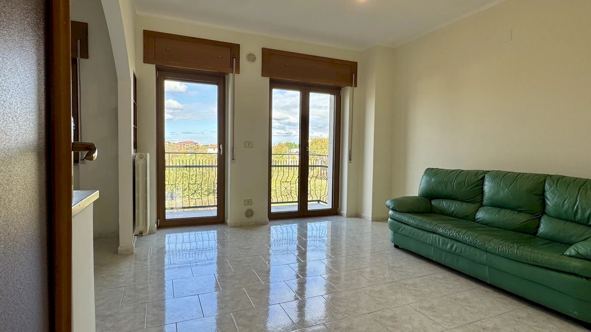 Four-room apartment Via Parisi, Mangone - photo 2