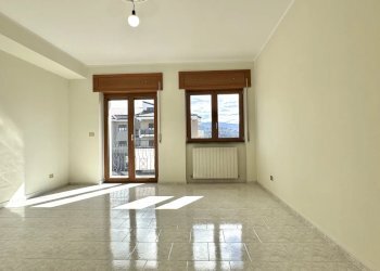 Quadrilocale Via Parisi, Mangone - foto 8