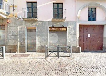 Shop Via Silvio Pellico, Pinerolo - photo 17