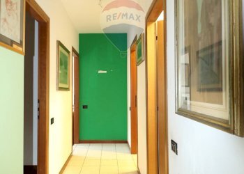 Three-room apartment Via Bartolomeo Bono, 8 
 Borgo Palazzo, Bergamo - photo 16