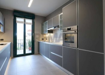 Three-room apartment Via Bartolomeo Bono, 8 
 Borgo Palazzo, Bergamo - photo 11