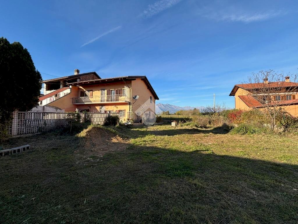 Semi-detached house Borgata S. Giuseppe, Favria - photo 1