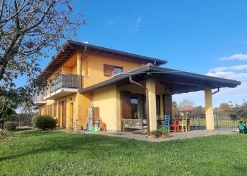 Villa Usmate Velate - foto 1