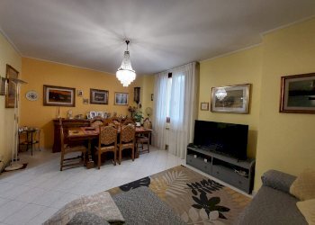 Quadrilocale viale guido mazzoni, Modena (zona Crocetta) - foto 1