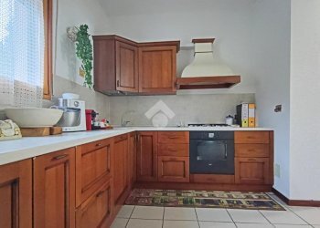 Three-room apartment Via Prov. Inferiore, Molinella - photo 10