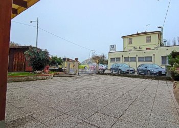 Four-room apartment Via Prov. Inferiore, Molinella - photo 7