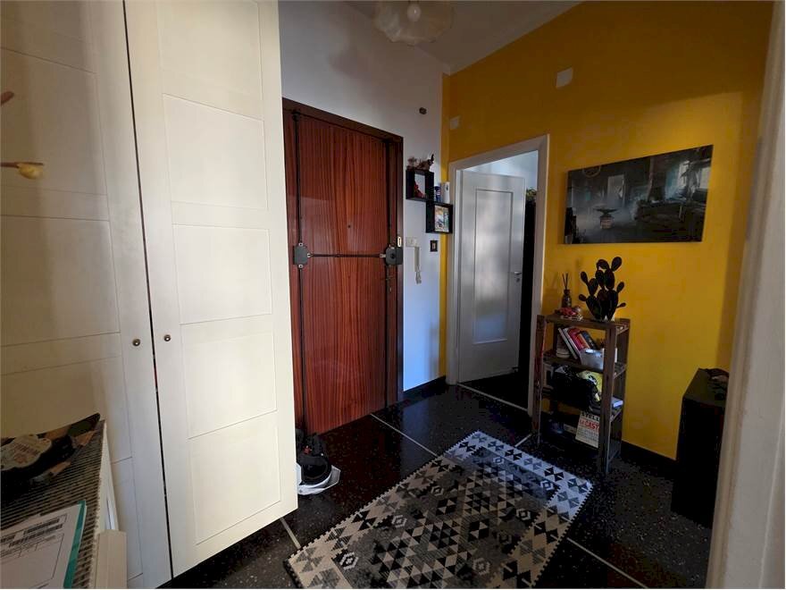 Two-room apartment Genova (neighborhood Borgoratti) - photo 2