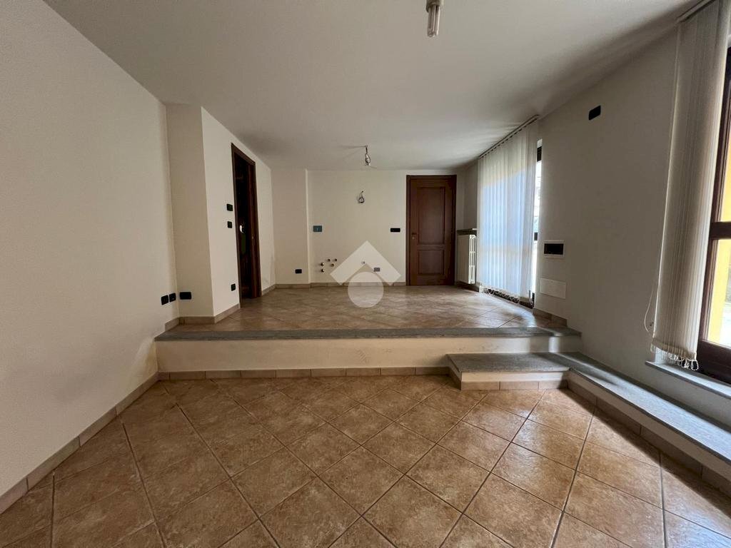 Ufficio Via Capitano Moggio, Revello - foto 2