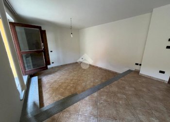 Office Via Capitano Moggio, Revello - photo 6