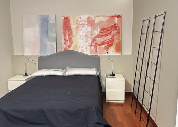 Camera - Bilocale via Santa Croce, 2, Torino (zona Centro) - foto 12