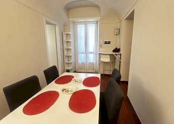 Sala da pranzo - Bilocale via Santa Croce, 2, Torino (zona Centro) - foto 8