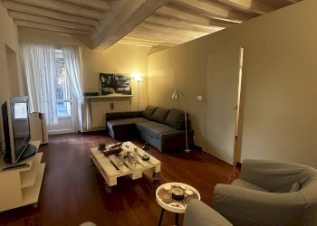 Salone - Bilocale via Santa Croce, 2, Torino (zona Centro) - foto 3