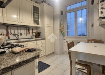 Four-room apartment Via del Piano, Genova (neighborhood Marassi) - photo 19