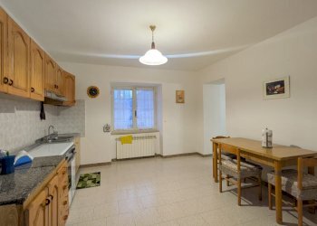 Quadrilocale Piazza Gabriele Veneziale, 8, Longano - foto 1