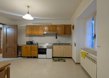 Quadrilocale Piazza Gabriele Veneziale, 8, Longano - foto 2