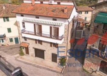 Casa indipendente Castiglione dei Pepoli - foto 2