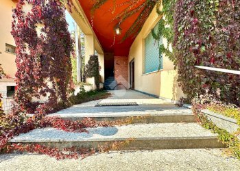 Casa indipendente Strada Statale per Genova, Tortona - foto 2