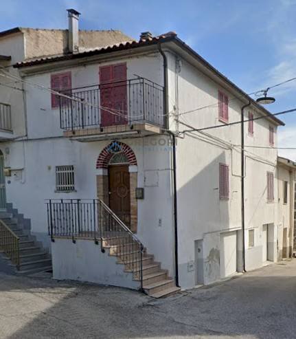 Foto 1 - Casa semi indipendente MARROCCHI
 
2, Campli - foto 1