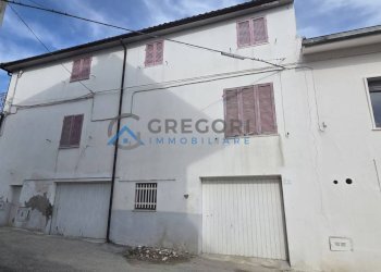 Foto 2 - Casa semi indipendente MARROCCHI
 
2, Campli - foto 2