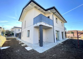 Foto 2 - Villa a Schiera via giovanni XXIII, Castronno - foto 2