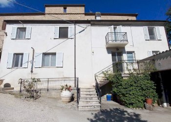 Foto 4 - Casa semi indipendente Virgil Grissom 1
1, Falerone - foto 4