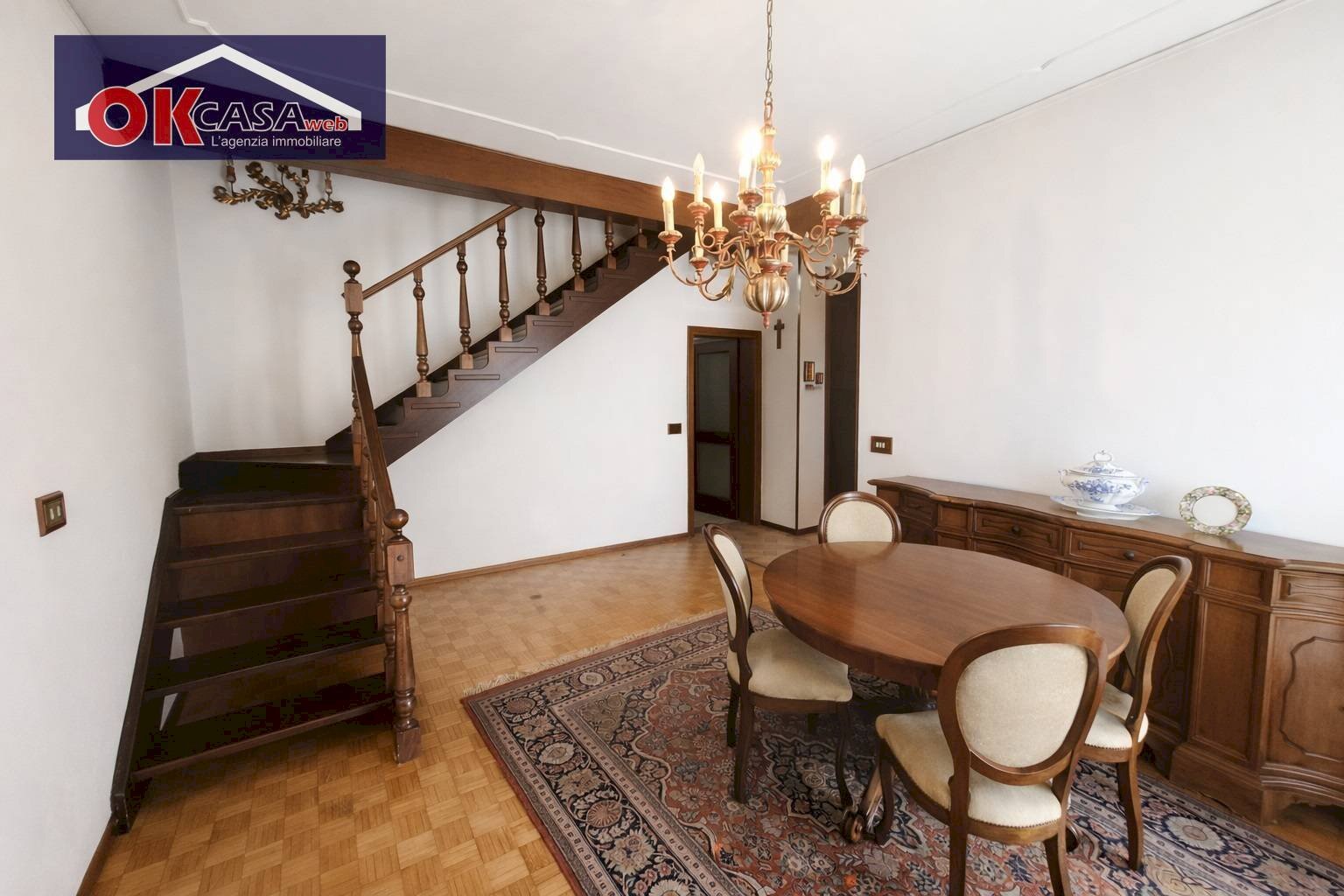 sala da pranzo - Apartment via Montemezzi, Vigasio - photo 3