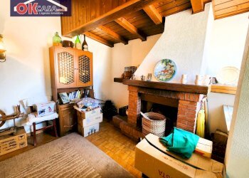 Veranda con  camino - Appartamento via Montemezzi, Vigasio - foto 11