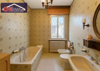 bagno - Appartamento via Montemezzi, Vigasio - foto 10