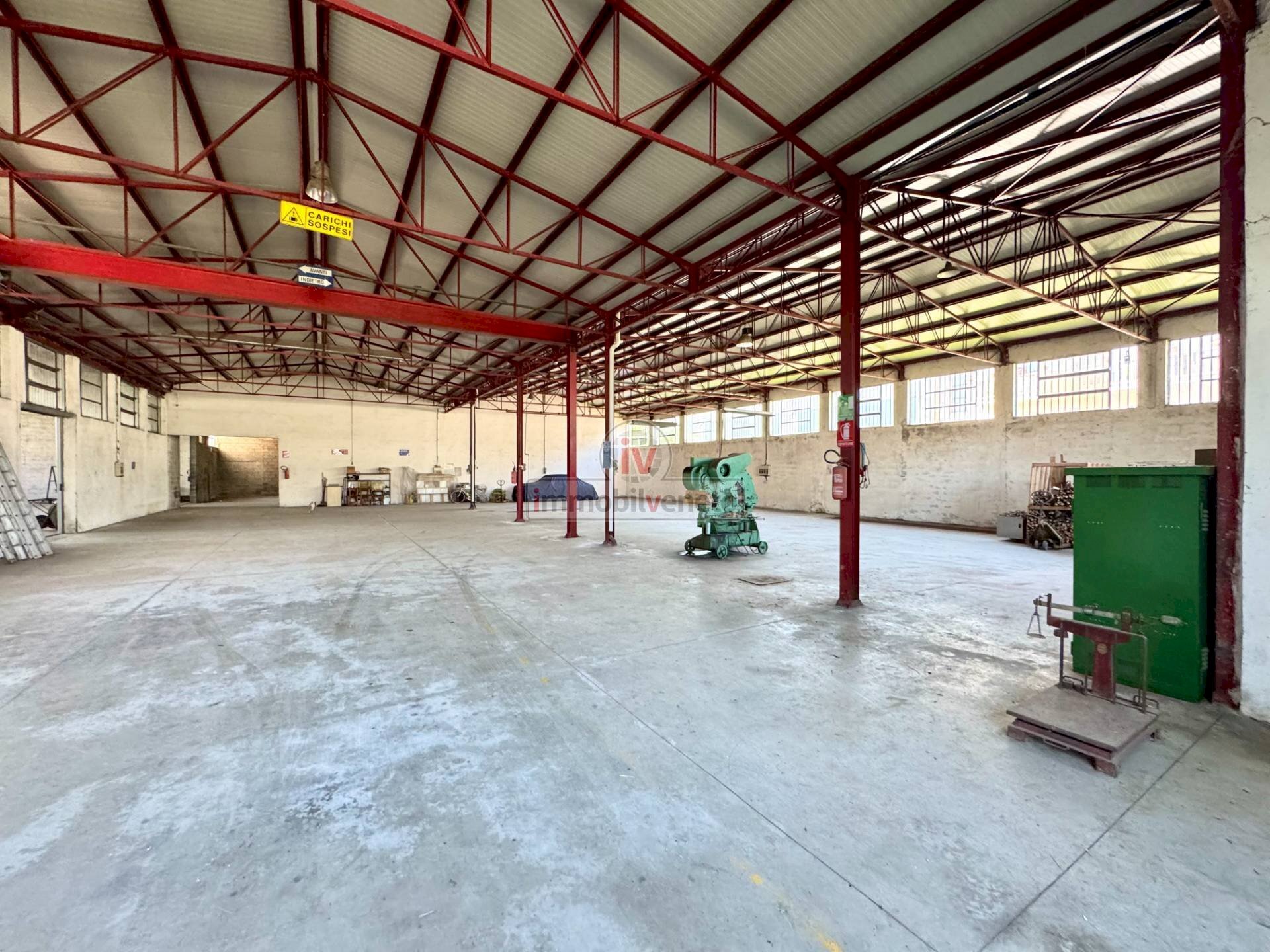 Foto 1 - Capannone VIA STAZIONE
 
100, Zimella - foto 1