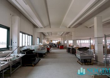 Foto 15 - Capannone Via I Maggio
 
30/32, San Zenone al Lambro - foto 15