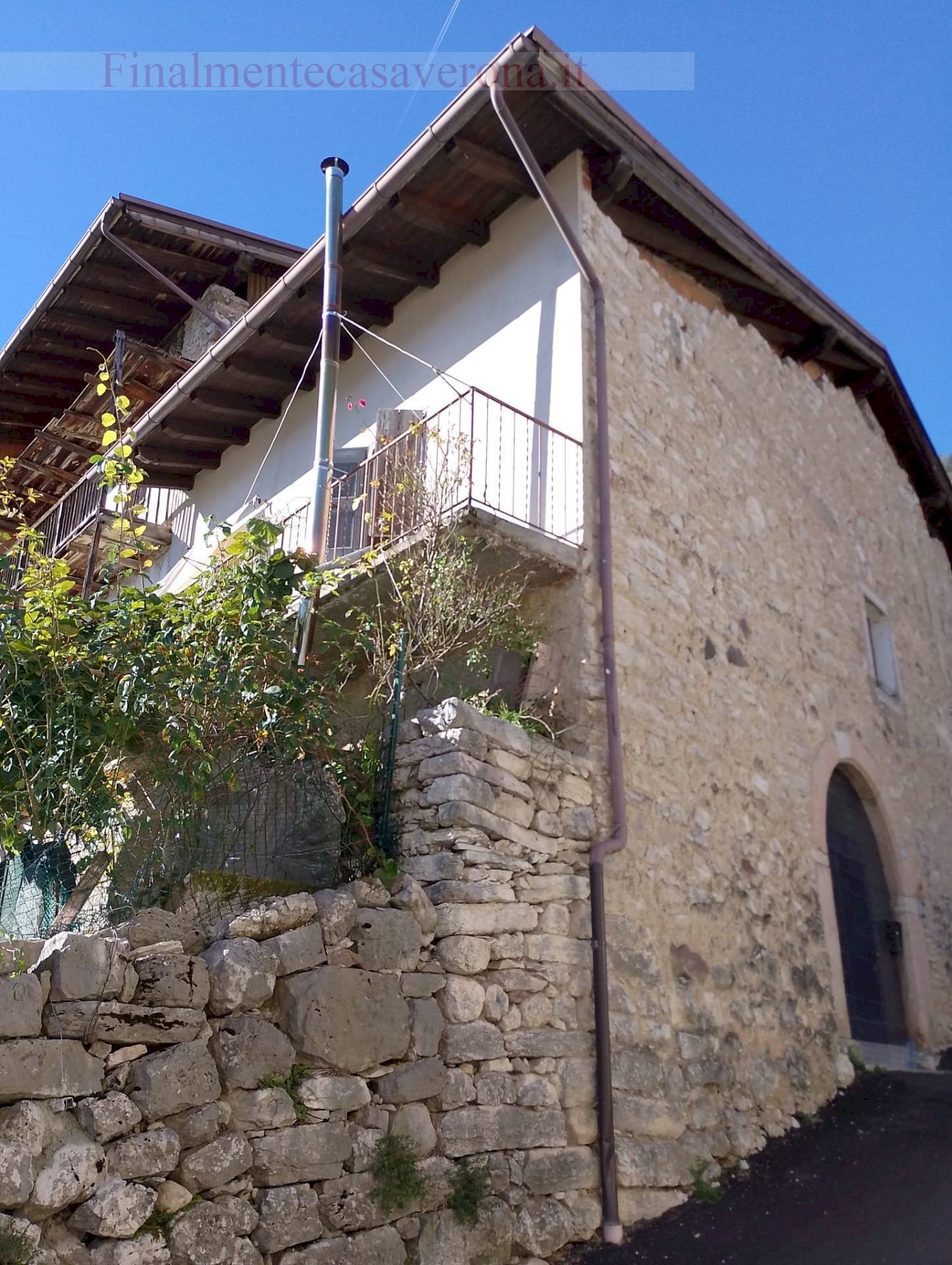 vista - Rustico Via Diaz
 
1, Isera - foto 3