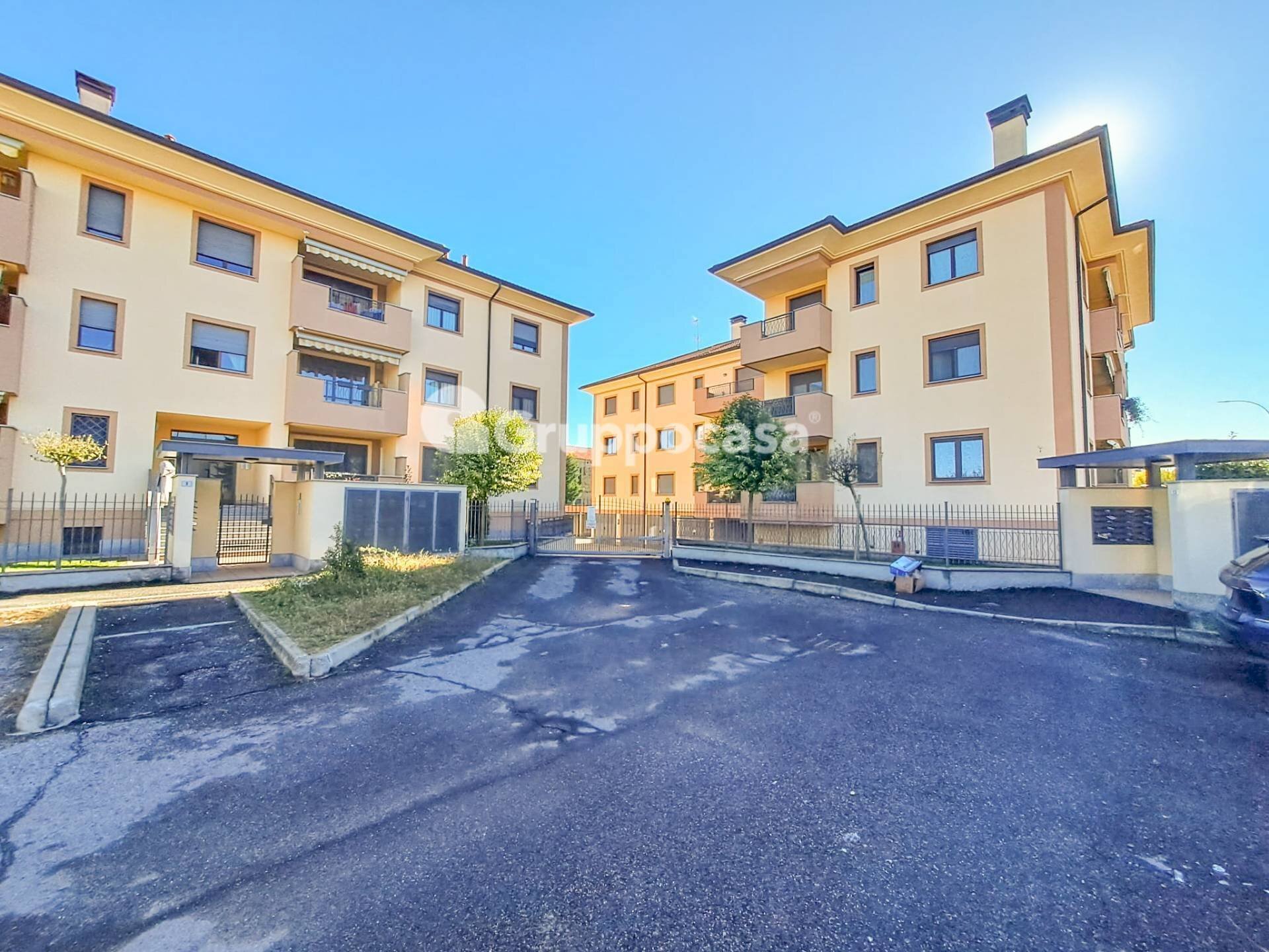 Foto 2 - Trilocale Via Piave
13, Magenta - foto 2