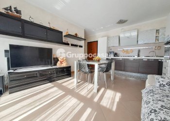 Foto 3 - Trilocale Via Piave
 
13, Magenta - foto 3