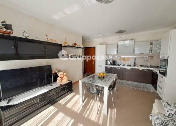 Foto 8 - Trilocale Via Piave
 
13, Magenta - foto 8