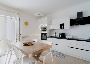 Foto 3 - Villa Via Ciliberti
 
1, Ruvo di Puglia - foto 3