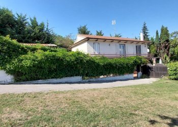 Foto 1 - Villa contrada cardito, Ariano Irpino - photo 1