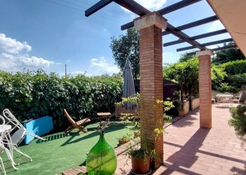 Foto 3 - Villa contrada cardito, Ariano Irpino - photo 3