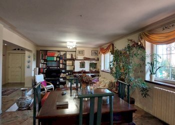 Foto 12 - Villa contrada cardito, Ariano Irpino - photo 11