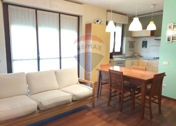 Sala da pranzo - Trilocale Via Ragazzi del '99
 
55, San Giorgio su Legnano - foto 4