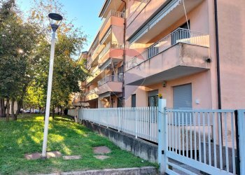Edificio all\'aperto - Trilocale Via Ragazzi del '99
 
55, San Giorgio su Legnano - foto 25