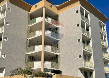 Edificio all\'aperto - Quadrilocale Via Cartesio
 
21, Triggiano - foto 7