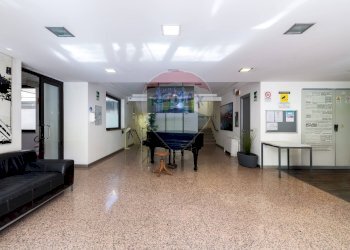 Ricezione / Lobby - Stabile - Palazzo Via Alessandro Allori
 
9, Roma - foto 6