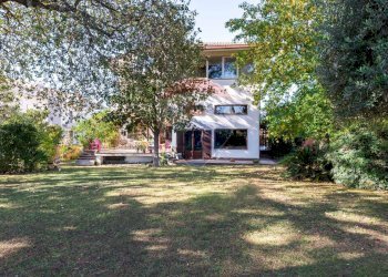 Casa all\'aperto - Villa Via Aristofane, Roma - foto 2