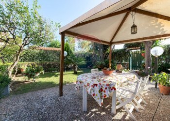 Terrazza - Villa Via Ermesianatte
 
140, Roma - foto 3