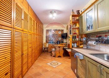 Cucina - Villa Via Ermesianatte
 
140, Roma - foto 24