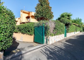 Casa all\'aperto - Villa Via Ermesianatte
 
140, Roma - foto 31